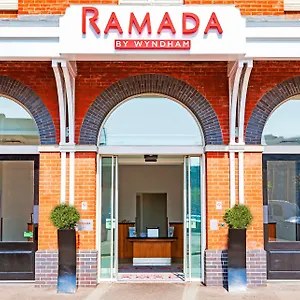 Otel Ramada By Wyndham, Belfast
